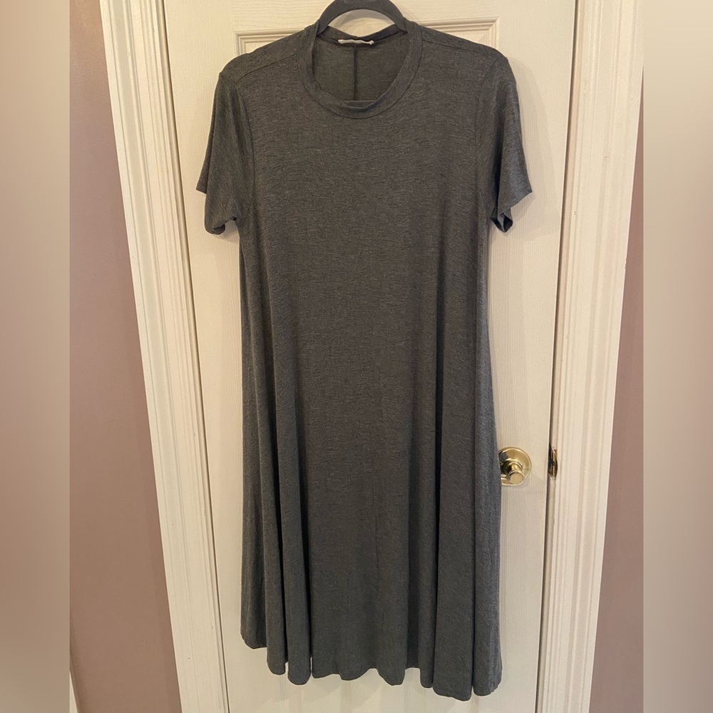 Gray Short Sleeve T Shirt Midi Dress